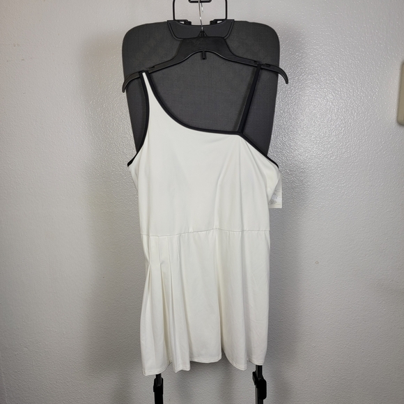 All In Motion Asymmetrical Active Dress Womens White Moisture-Wicking UPF 50+ XL - Picture 1 of 6